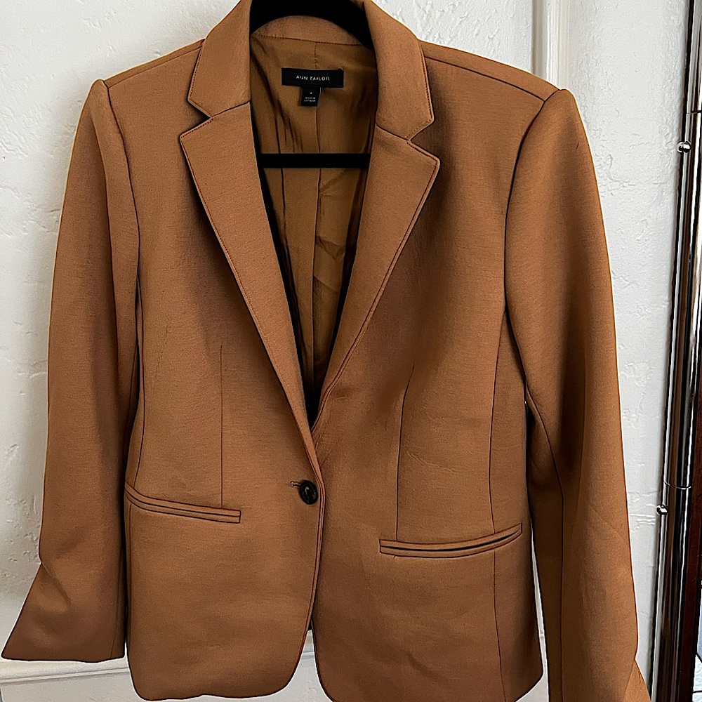 Ann Taylor Camel One Button Blazer in Double Knit Size 4